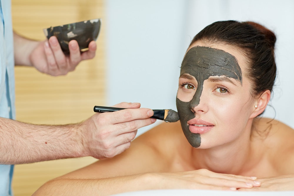 How to Use Licorice on the Face?