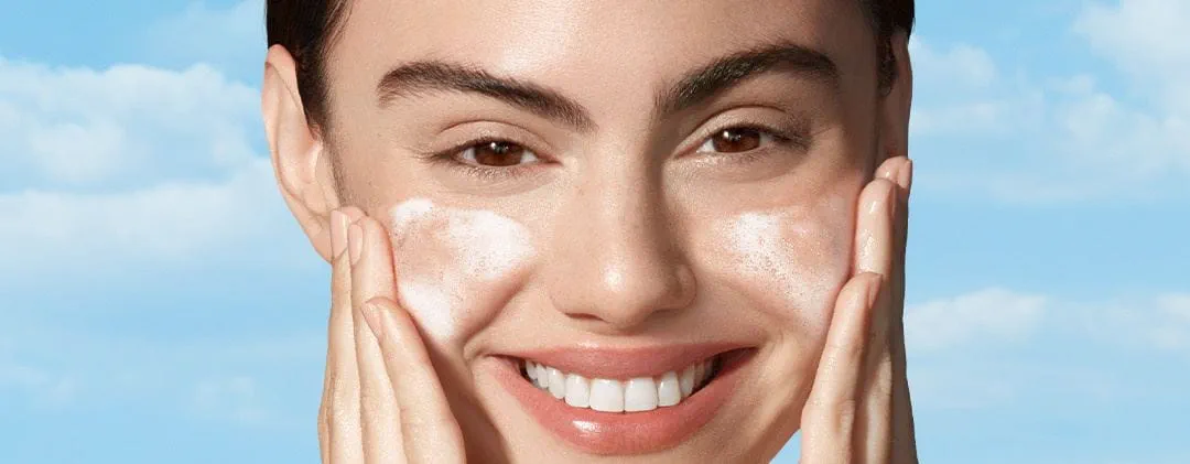 Best Face Wash for Acne: What to Look For and What to Avoid